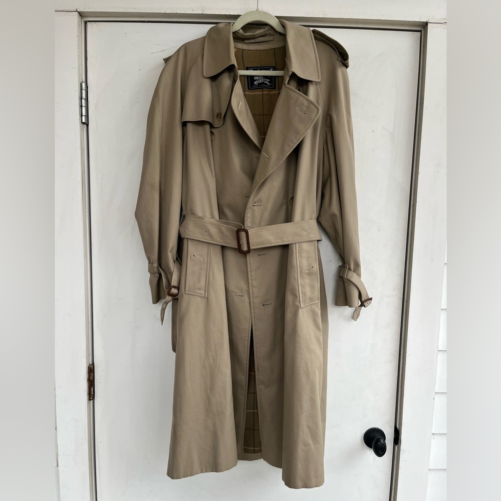 Vintage Burberry Women’s Trench Coat